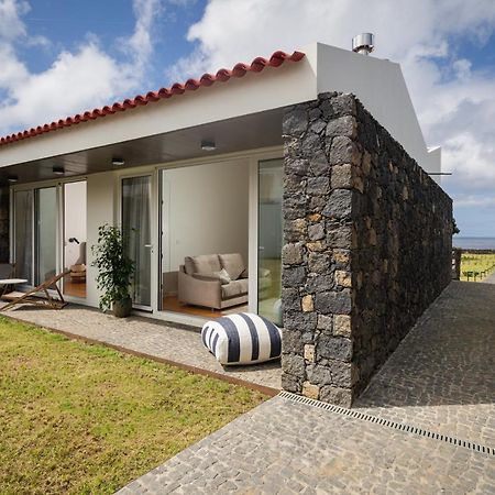 Entre Muros - Turismo Rural - Casa Com Jardim E Acesso Direto Ao Mar Ribeira Grande Exterior photo